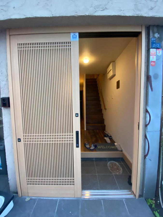 ロッジ蔵123 心斎橋駅徒歩5分 新築一軒家貸切2階建て3Ldk 76M2 道頓堀徒歩8分 中央区南船場 大阪市 エクステリア 写真